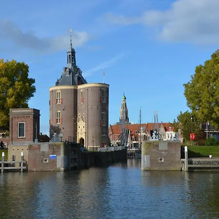 Modern On The Ijsselmeer 샬레 엥크휘젠
